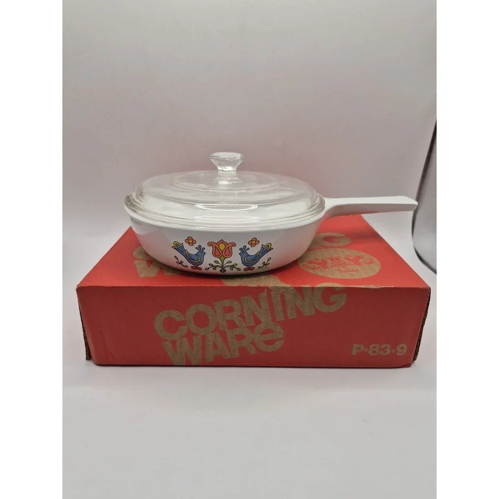Vintage 1975 Corning Ware P-83-B Country Festival Blue Bird Skillet With Lid NIB